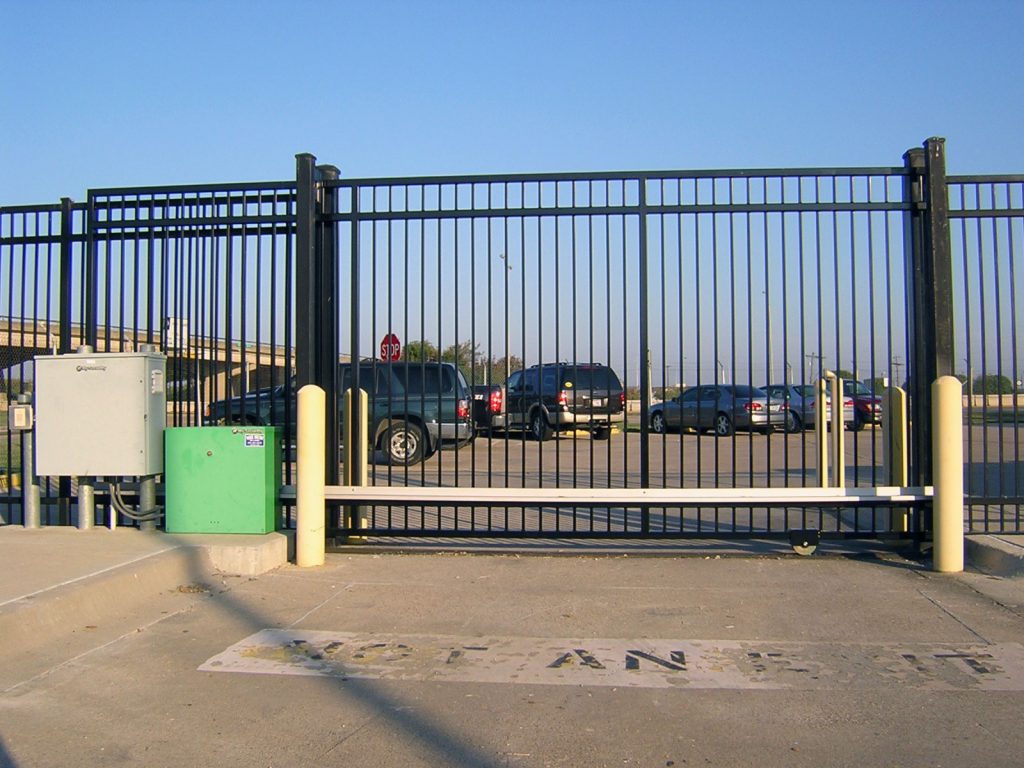 DSCN5629 Commercial Project - Security Gates